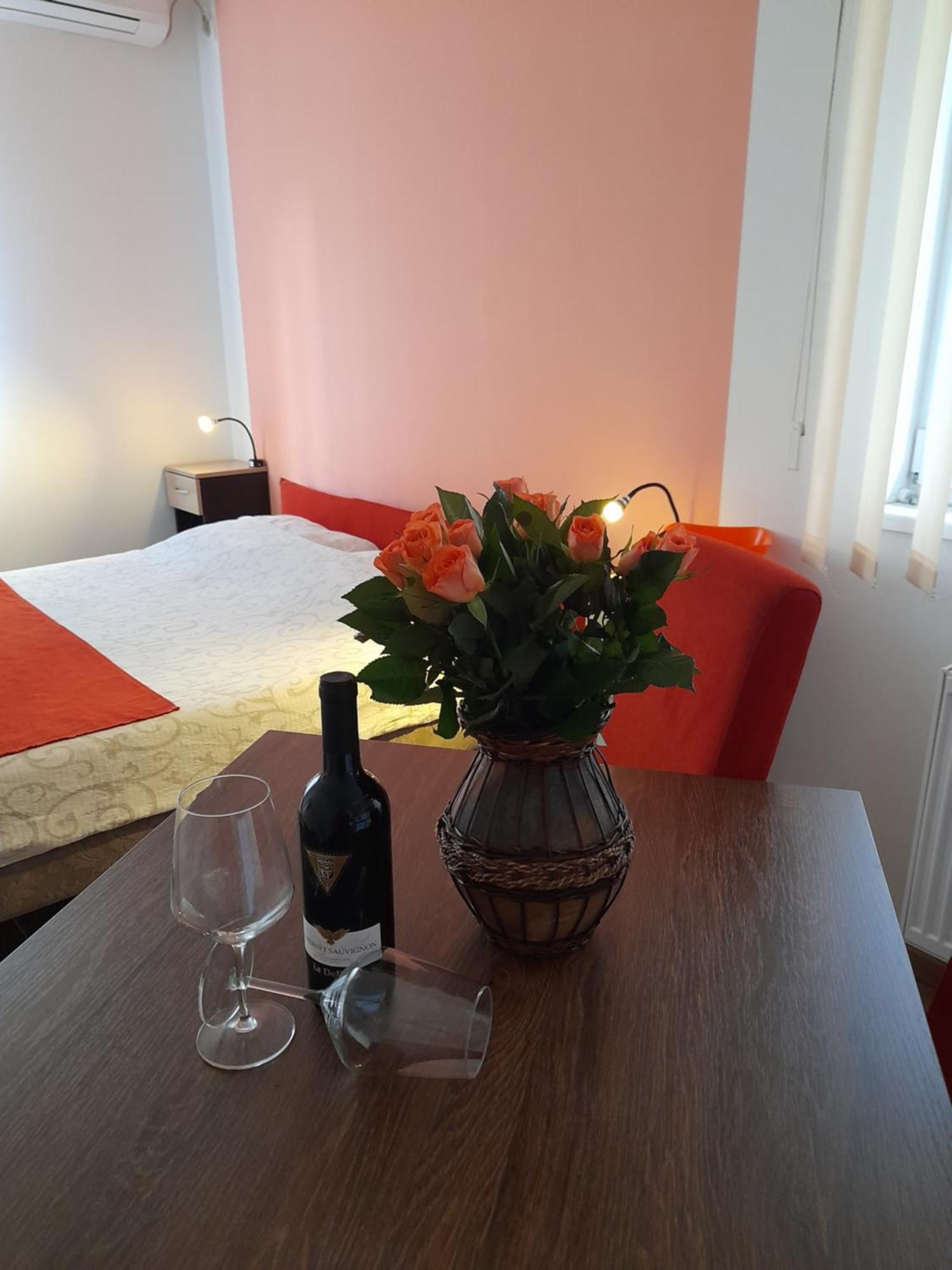 Kety Apartments Kragujevac Zewnętrze zdjęcie